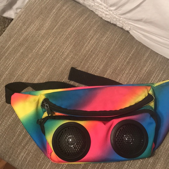 dollzkill Accessories - Rainbow bombox fannypack